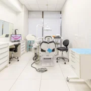 Стоматологический кабинет доктора Фаруха Азизовича фото 17 на сайте Filevskiy.su