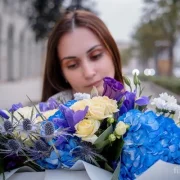 Магазин цветов Цветы & Подарки & Шары на Новозаводской улице фото 6 на сайте Filevskiy.su